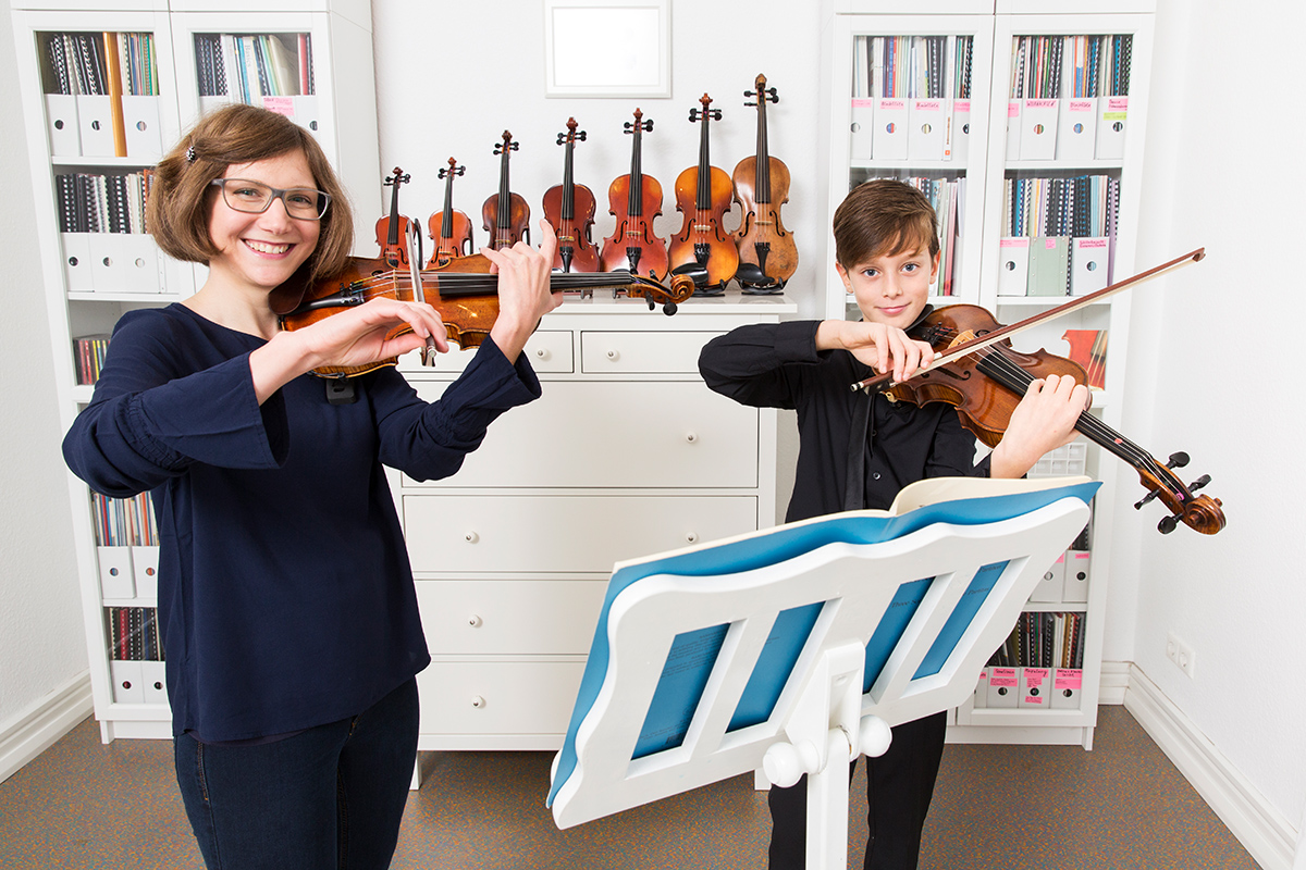 Musikunterricht Geige bei die Erste Geige Frankfurt, Musik-Akademie Johanna Bartelt (Foto: Markus Palzer)
