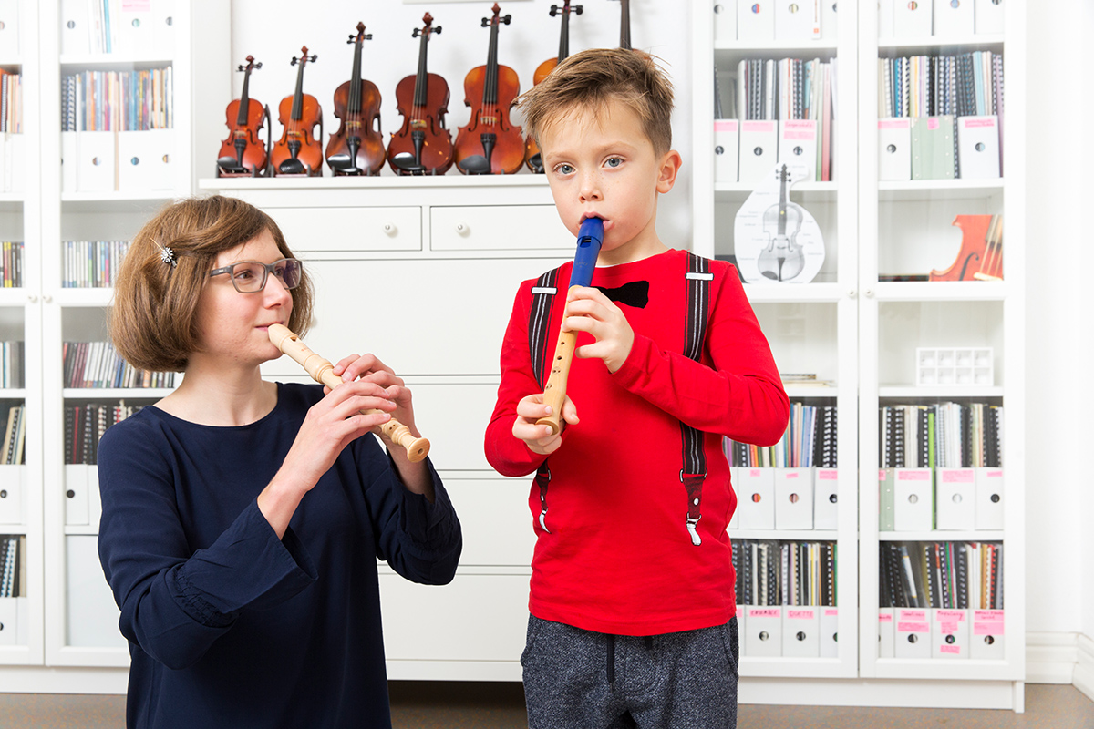 Musikunterricht mit der Blockflöte bei die Erste Geige Frankfurt, Musik-Akademie Johanna Bartelt (Foto: Markus Palzer)